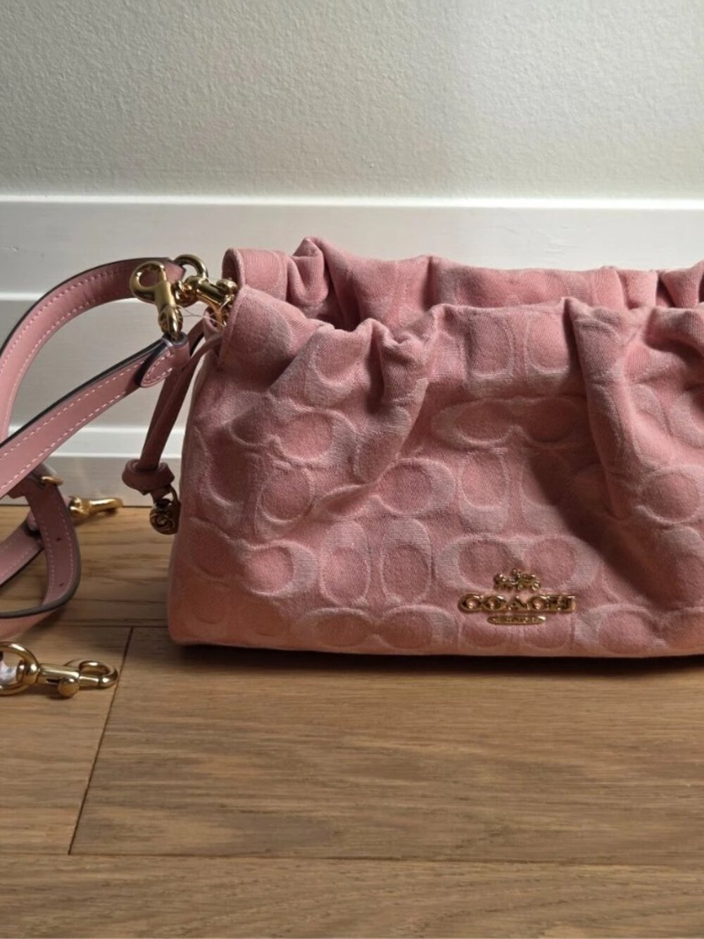 Coach Faye Shoulder Bag In Signature Denim Pink | Brand New | CER68